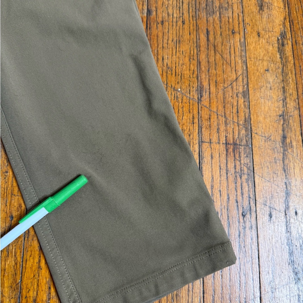 Lululemon ABC Pant Men’s 30x28 Slim Fit 5 Pocket Warpstreme Khaki Tan - Picture 7 of 10